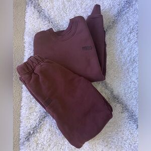 Set Active sweats in Coco 🤎